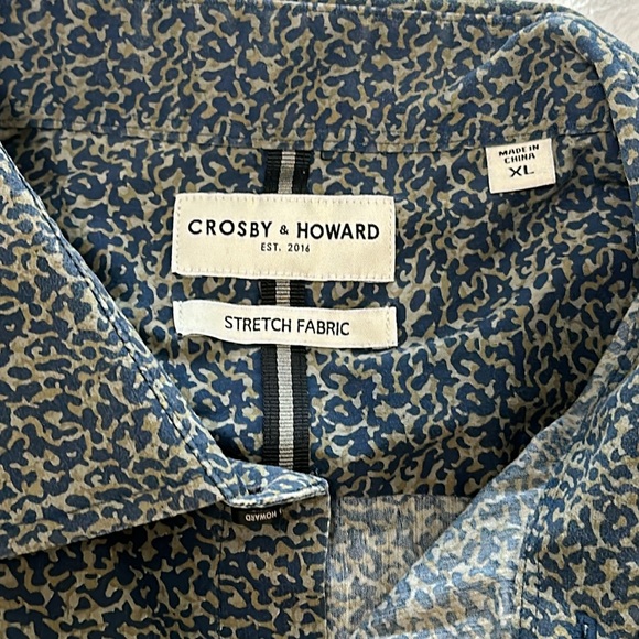 👔Crosby & Howard Button Up - Picture 7 of 8